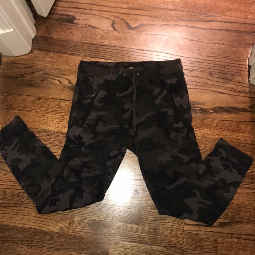 Camouflage Forever 21 Pants